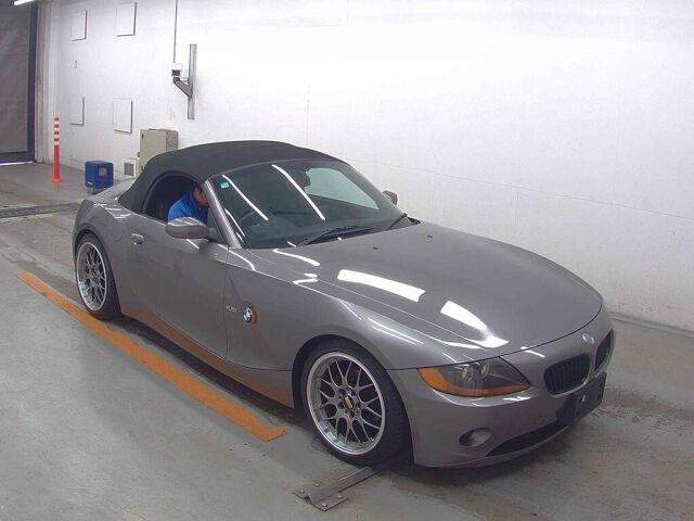 Japan Auction Vehicles 8 2004 BMW Z4 2.2I auction photo