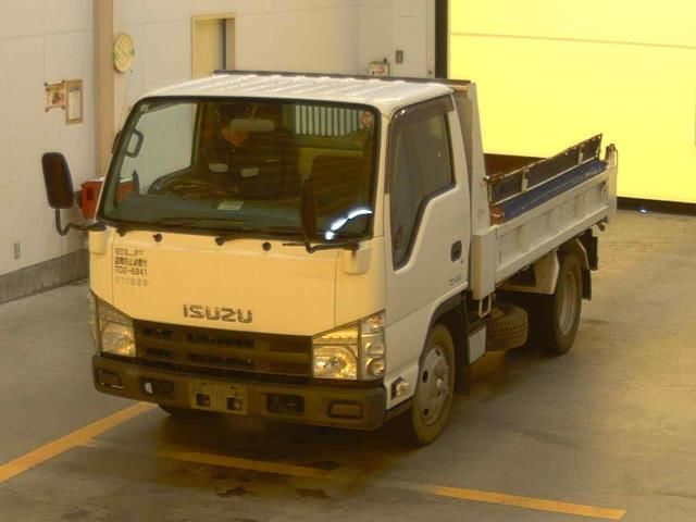 2013 Isuzu Elf dump Japan auction vehicle