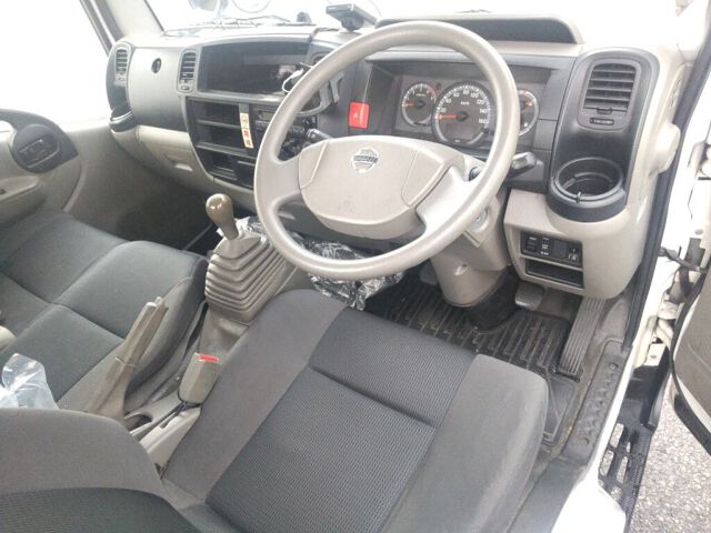 2012 Nissan アトラストラック auction photo 3