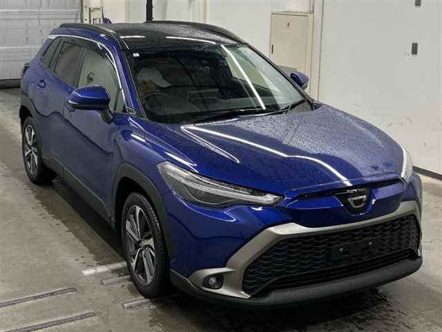 Japan Auction Vehicles 10 2023 Toyota Corolla Cross Z auction photo