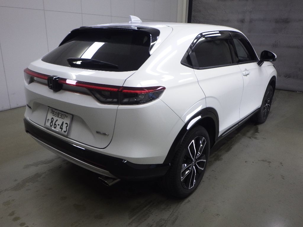 2022 Honda Vezel e:HEV Z auction photo 2