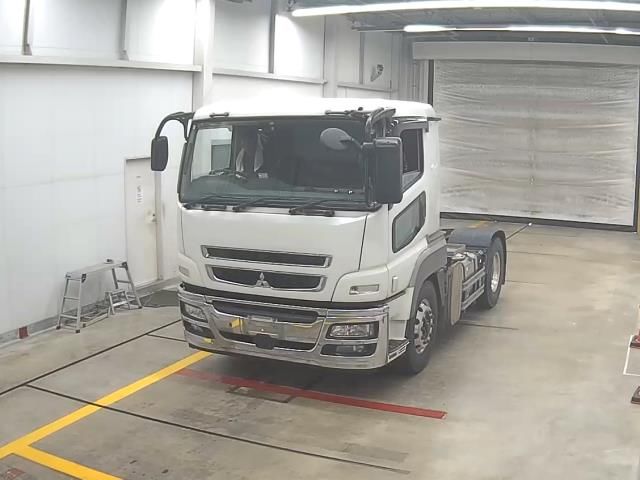 2013 Mitsubishi Fuso tractor Japan auction vehicle