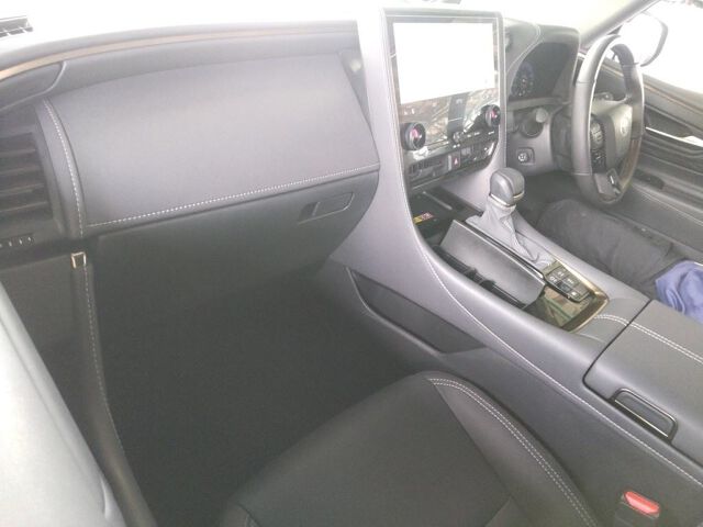 2025 Toyota Alphard Z auction photo 3
