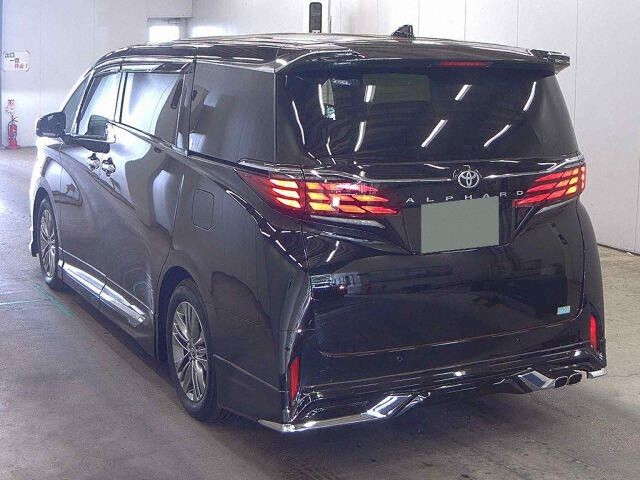 2025 Toyota Alphard Z auction photo 2