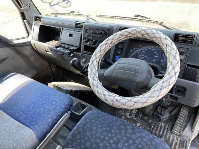 2003 Mitsubishi Fuso Canter * auction photo 2