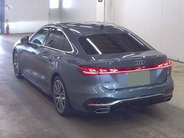 2025 Audi A5 TFSI 110KW auction photo 2