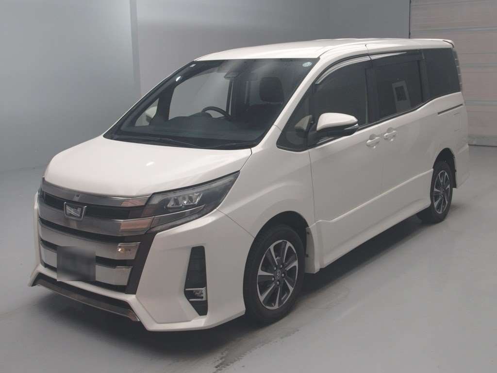 2017 Toyota Noah Si 4WD Japan auction vehicle