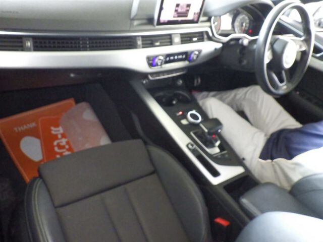 2017 Audi A5 Sportback 2.0TFSIスポツSラ auction photo 3