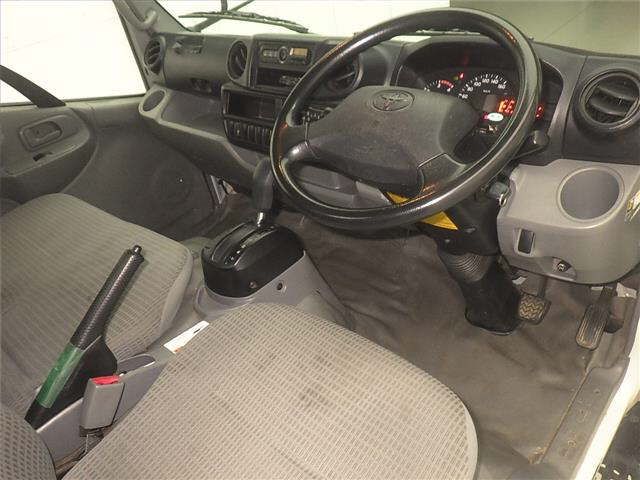 2017 Toyota Dyna ヒラボディ auction photo 3