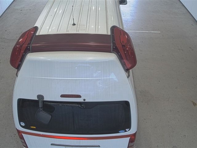 2009 Toyota Hiace 4WDキュウキュウシャ auction photo 3