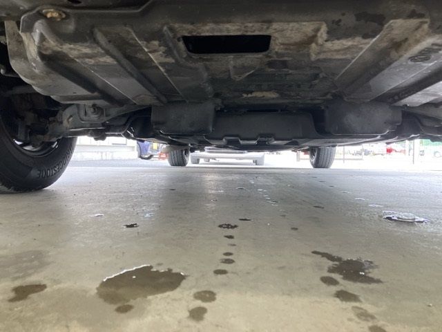 2009 Toyota Hiace 4WDキュウキュウシャ auction photo 15