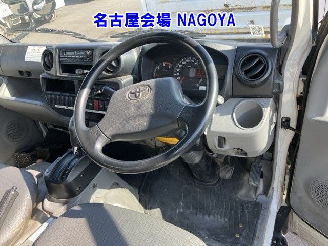 2013 Toyota Dyna Hira auction photo 4