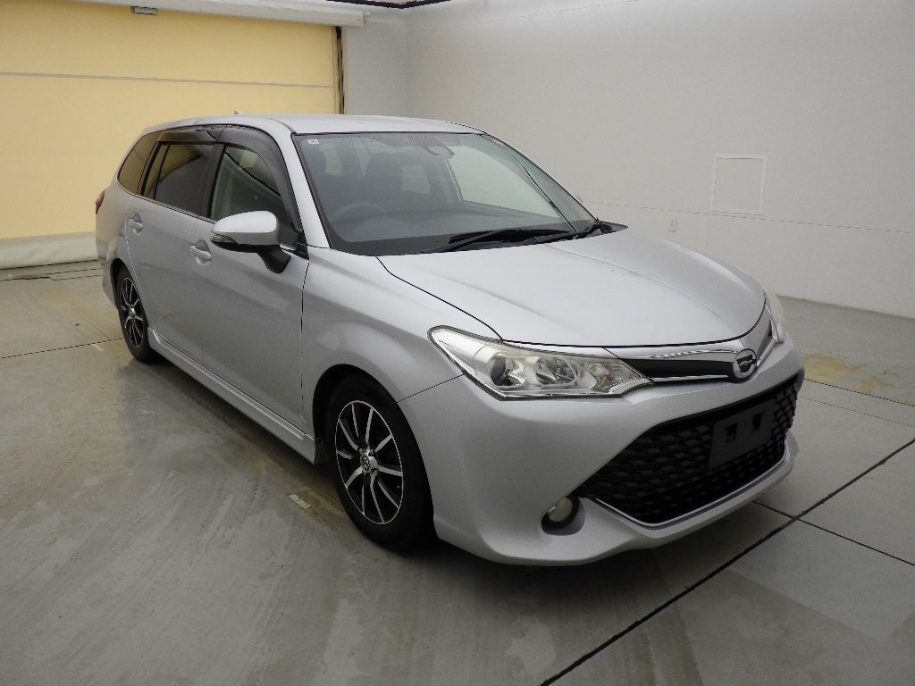 Japan Auction Vehicles 9 2016 Toyota Corolla Fielder 1.5G Aero Tourer auction photo