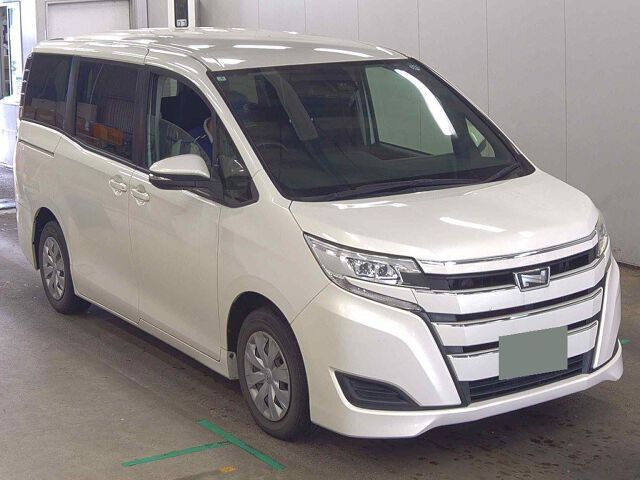 2019 Toyota Noah X Japan auction vehicle