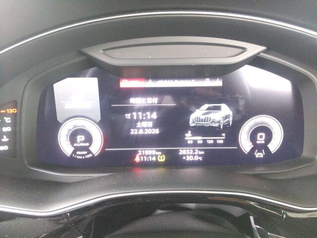 2022 Audi Q8 55TFSIクワトロSライ 4WD auction photo 6