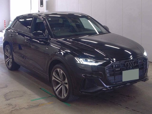 2022 Audi Q8 55TFSIクワトロSライ 4WD Japan auction vehicle