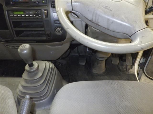 2009 Toyota Dyna シャーシ auction photo 7