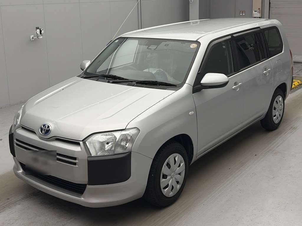 2022 Toyota Probox Hybrid F Japan auction vehicle