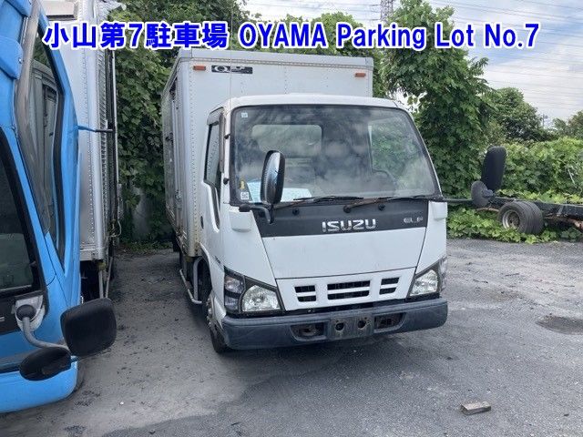 2006 Isuzu Elf Aluminum van Japan auction vehicle