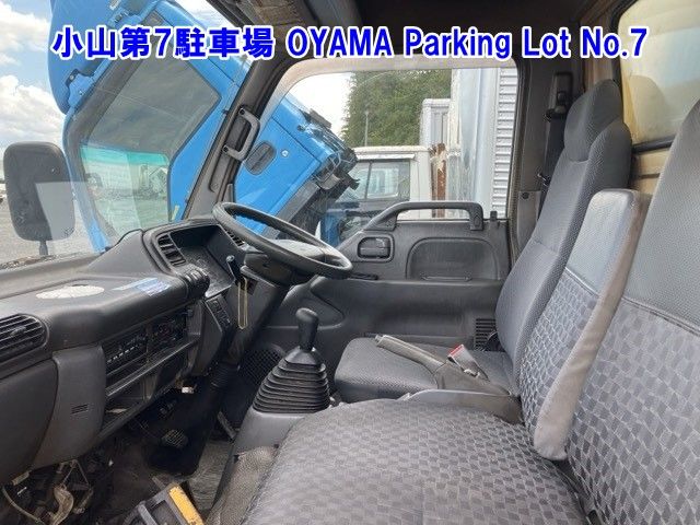 2006 Isuzu Elf Aluminum van auction photo 5