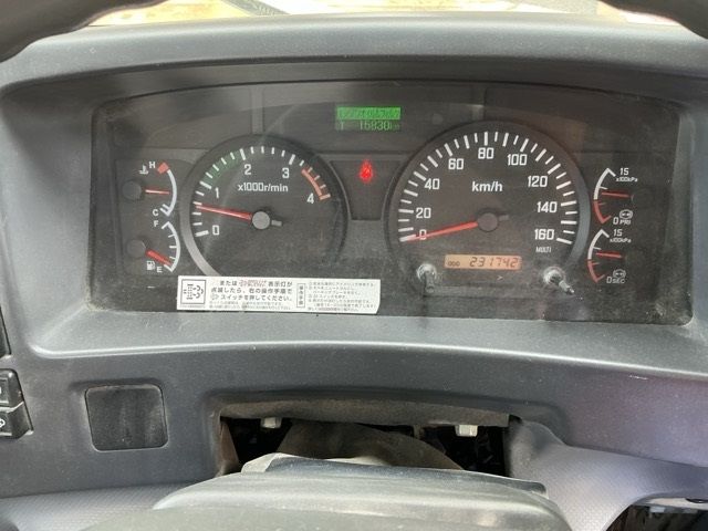 2009 Isuzu Forward コンテナセンヨウ auction photo 6