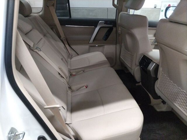 2023 Toyota Land Cruiser Prado TX L-PマットブラE 4WD auction photo 6