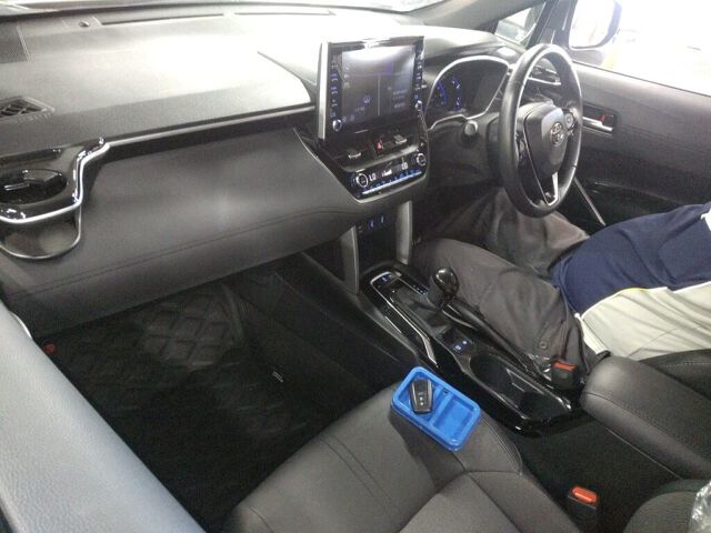 2022 Toyota Corolla Cross Z auction photo 3