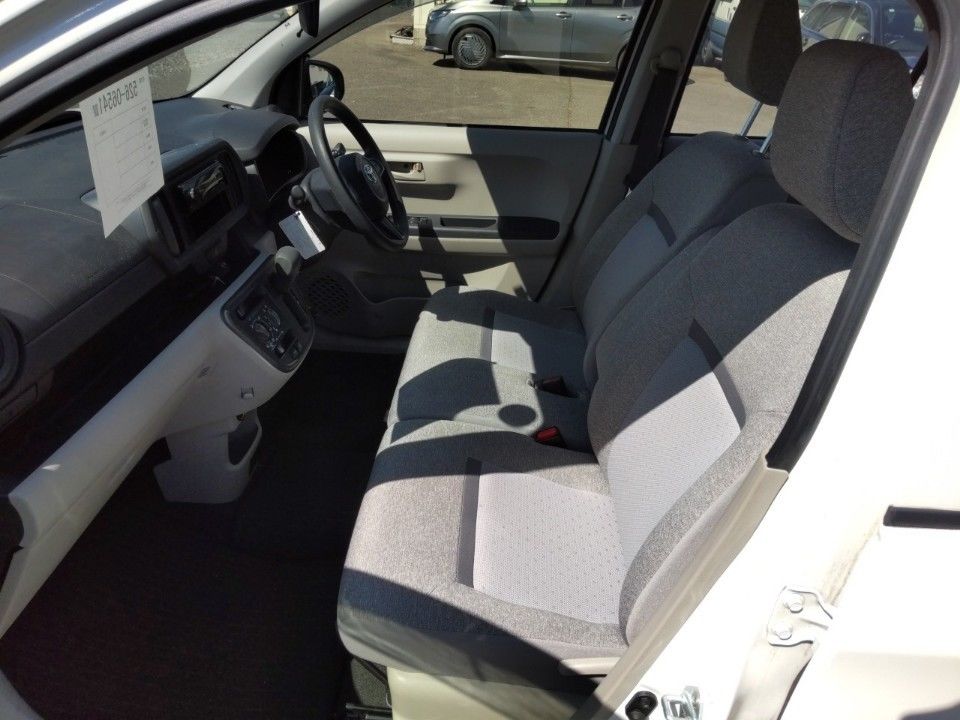 2019 Toyota Passo auction photo 16
