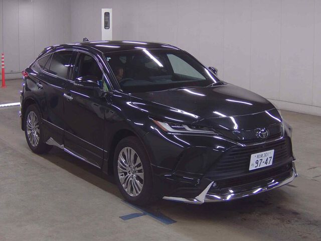 2025 Toyota Harrier Z Leather Package Japan auction vehicle