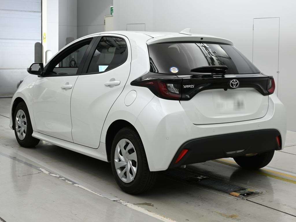 2024 Toyota Yaris X auction photo 6