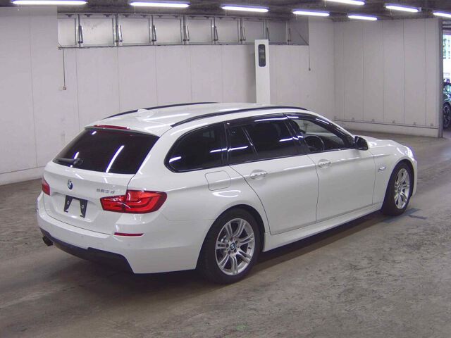 2013 BMW 5 Series 523DブルツリMスホP auction photo 5