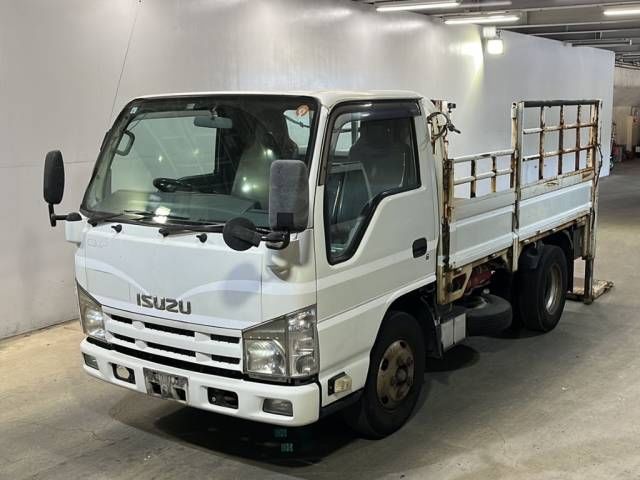 Japan Auction Vehicles 7 2012 Isuzu Elf * auction photo