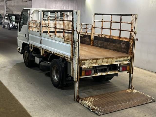 2012 Isuzu Elf * auction photo 3