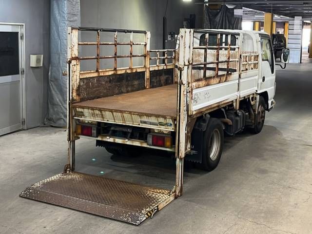 2012 Isuzu Elf * auction photo 5