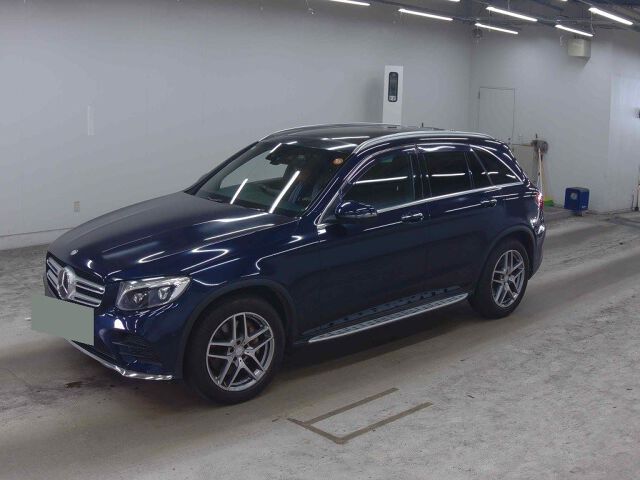2016 Mercedes-Benz GLC GLC250 4MATIC 4WD auction photo 4