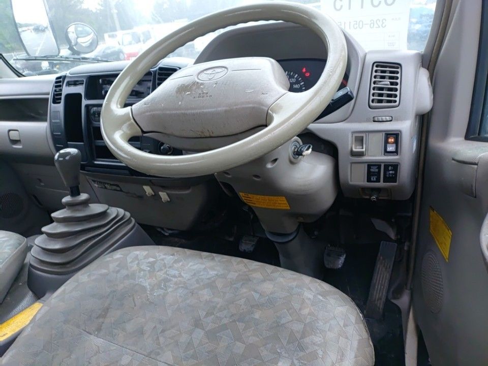 2010 Toyota Toyoace auction photo 3