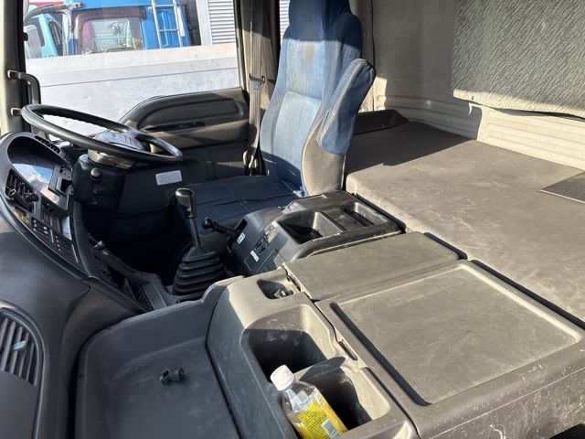 2012 Isuzu Giga アルミウイング auction photo 5