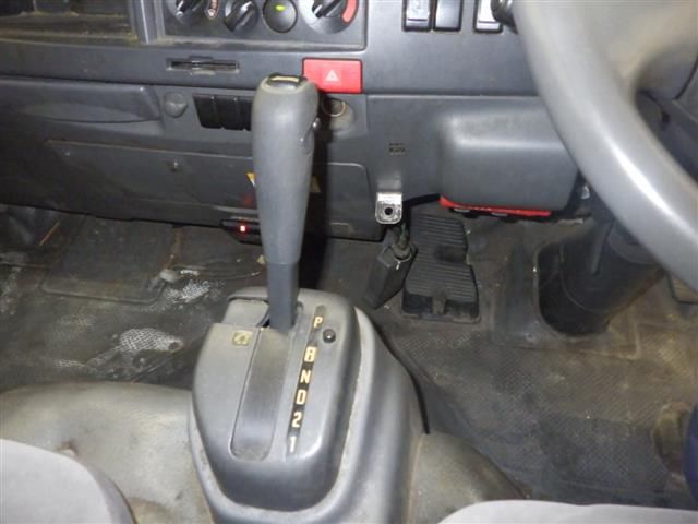 2009 Isuzu Elf シャーシ auction photo 7