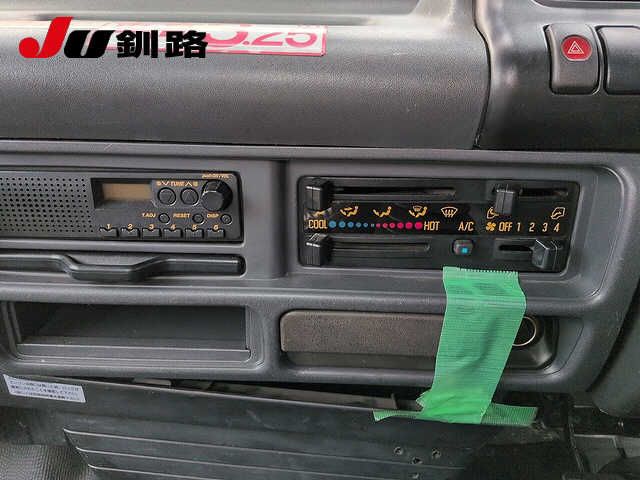2006 Isuzu Elf Kosho Sagyosha 17M auction photo 5