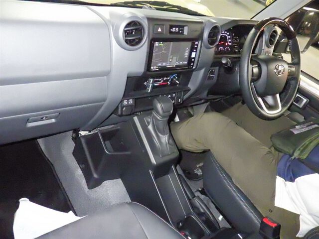 2024 Toyota Land Cruiser 70 AX 4WD auction photo 3