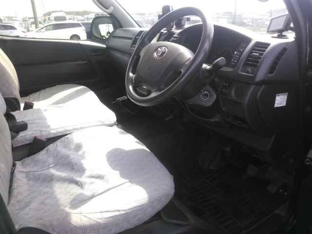 2014 Toyota Regius Ace DX GLパッケージ auction photo 3