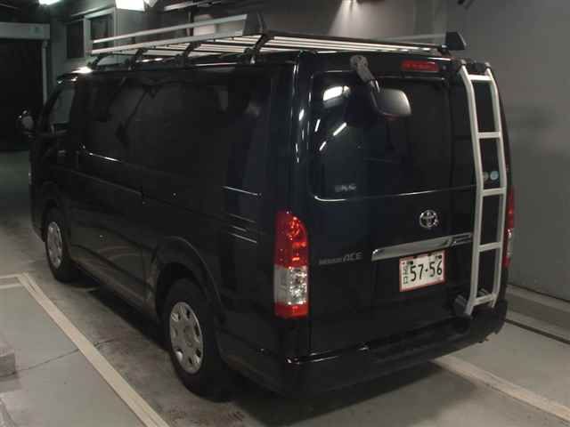 2014 Toyota Regius Ace DX GLパッケージ auction photo 2