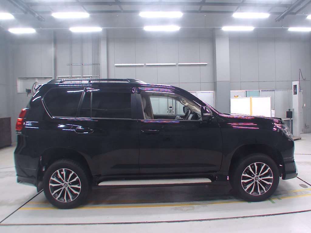 2021 Toyota Land Cruiser Prado TX Lパッケージ 4WD auction photo 3