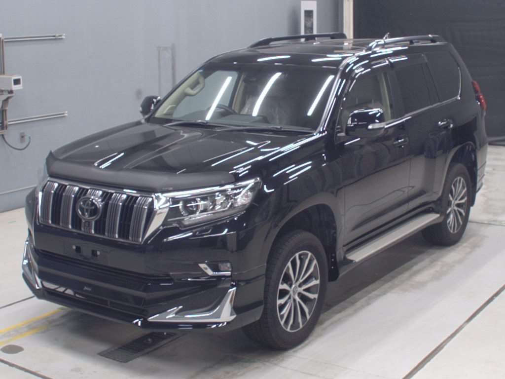 Japan Auction Vehicles 15 2021 Toyota Land Cruiser Prado TX Lパッケージ 4WD auction photo