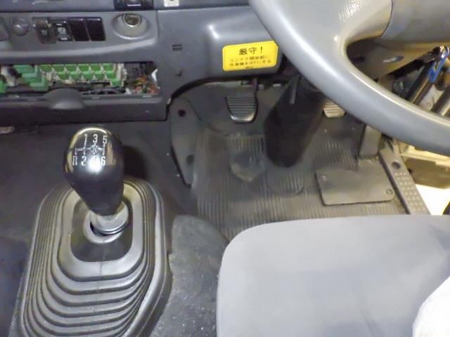 2011 Isuzu Forward 冷蔵・冷凍車 auction photo 8