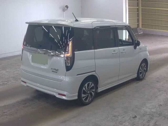 2022 Suzuki ソリオバンディット Hybrid MV auction photo 5