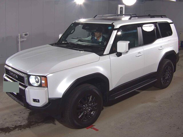 2025 Toyota Land Cruiser 250 VX 4WD auction photo 4