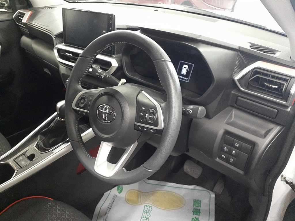 2023 Toyota Raize Z auction photo 9