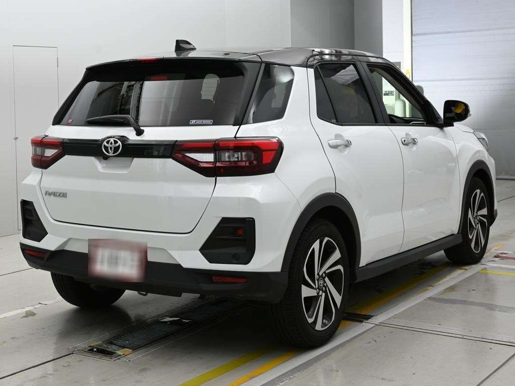 2023 Toyota Raize Z auction photo 2