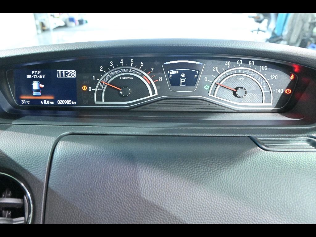 2021 Honda N-BOX カスタムLターボ auction photo 9